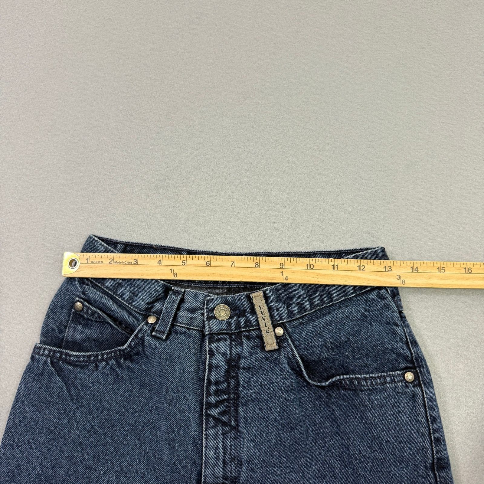 Vintage Vintage Levis 900 Jeans Women's 7 (26x31) Blue Mom High Rise Size 26" / US 2 / IT 38 - 8 Thumbnail
