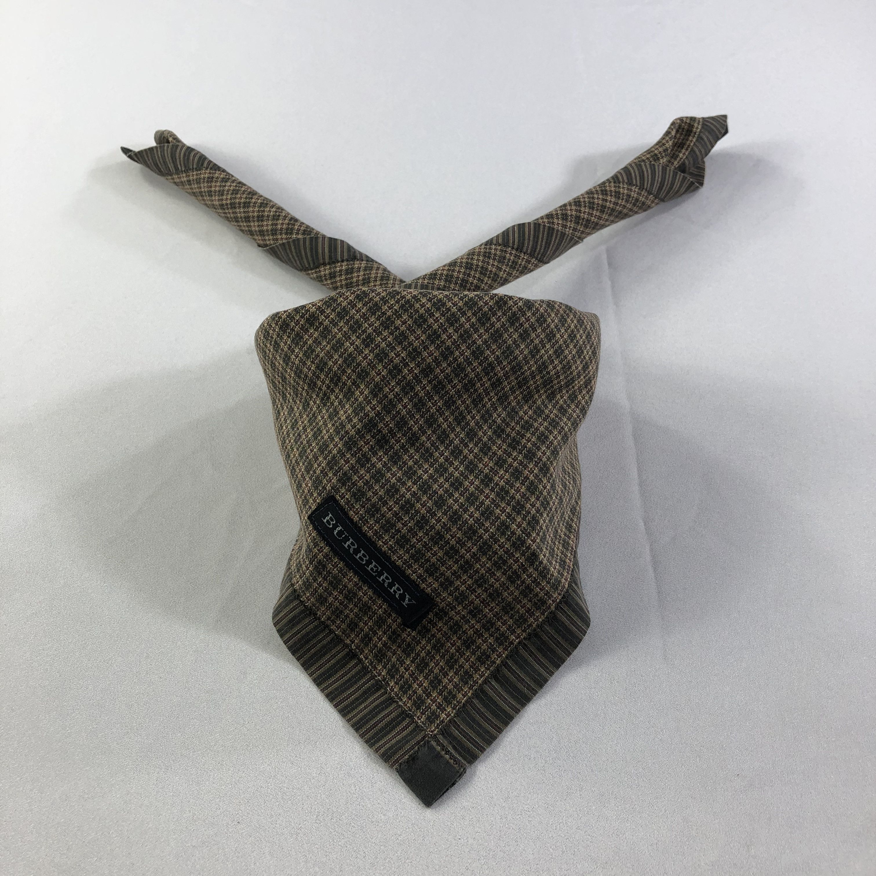 Burberry Handkerchief Neckerchief Bandana H1831