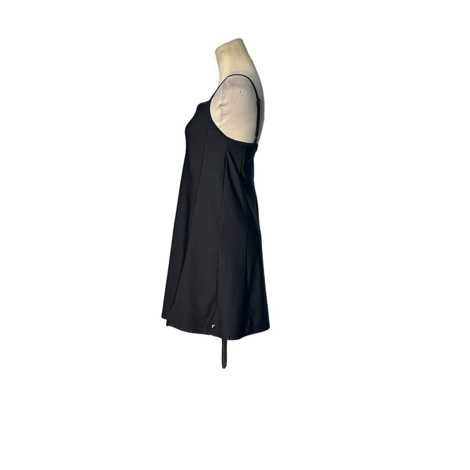Old Navy Old Navy black built in shorts tennis dress size L Size L / US 10 / IT 46 - 13 Thumbnail