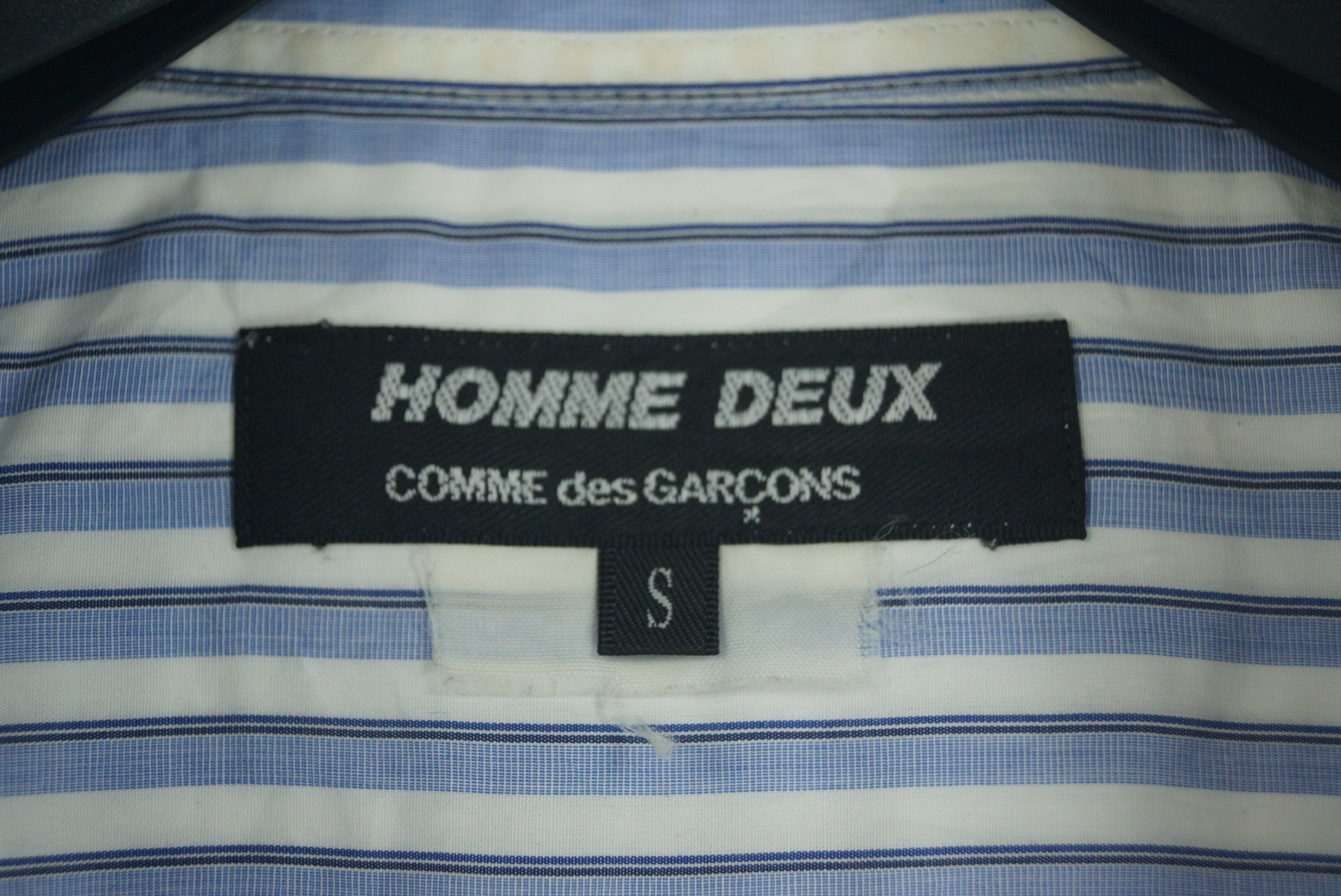 Comme des Garcons Comme des Garcons Shirt Long Sleeve Buttonup Distressed Item Size US S / EU 44-46 / 1 - 4 Thumbnail