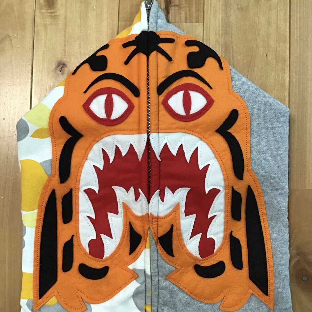 Bape 🔥Matsuyama city camo🔥 BAPE Tiger full zip hoodie APE NIGO Size US M / EU 48-50 / 2 - 4 Thumbnail