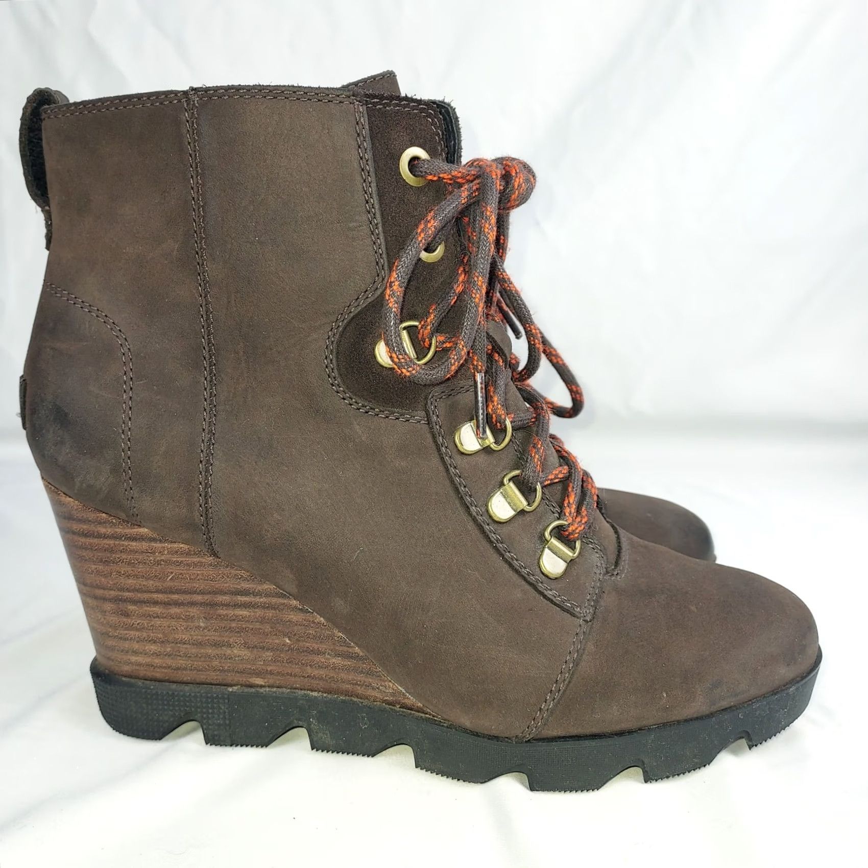 SOREL Sorel Womens Bootie Brown Leather Wedge Lug Sole Ankle Booties Women US 10 UK 8 EU 41 Size US 8 / IT 38 - 6 Thumbnail