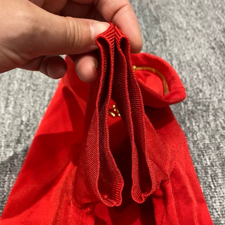 Louis Vuitton Louis Vuitton Limited Red Lipstick Love Knitted Short Slee Size US L / EU 52-54 / 3 - 9 Thumbnail