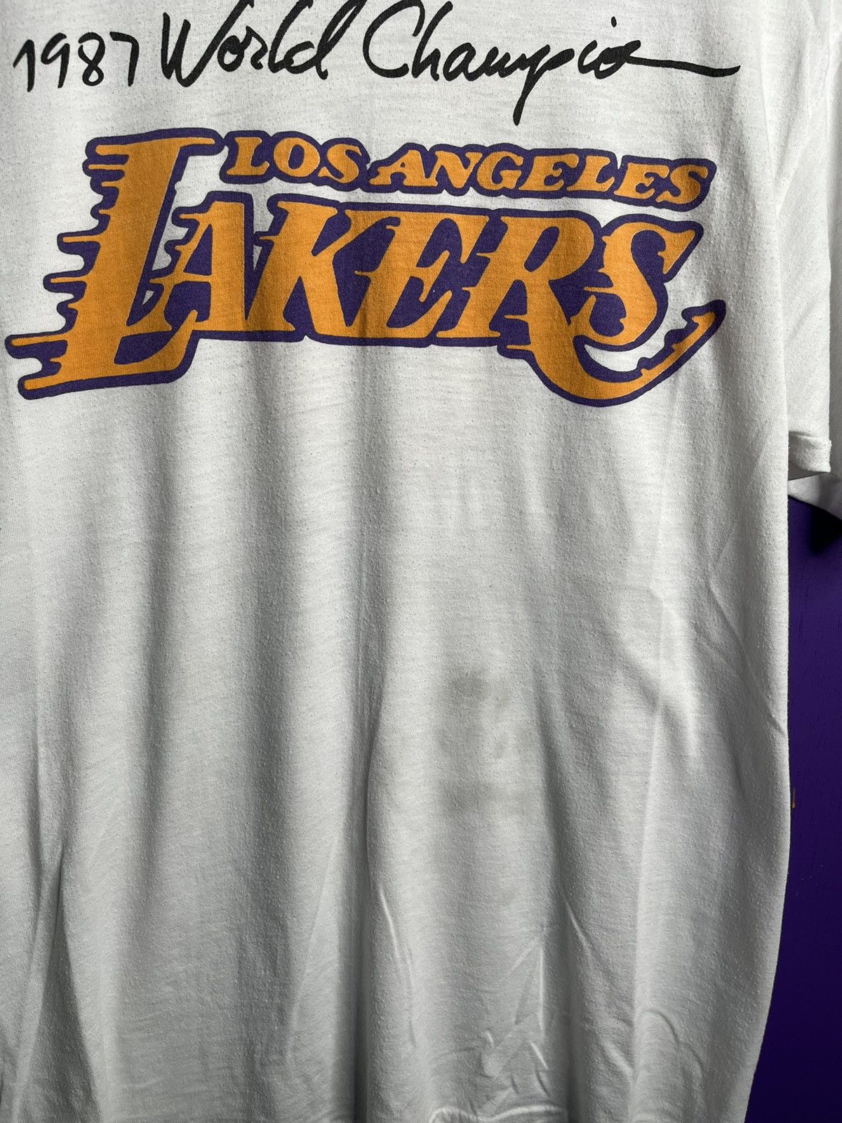 NBA × Vintage Vintage 1987 show time Lakers champs t-shirt Size US M / EU 48-50 / 2 - 3 Thumbnail