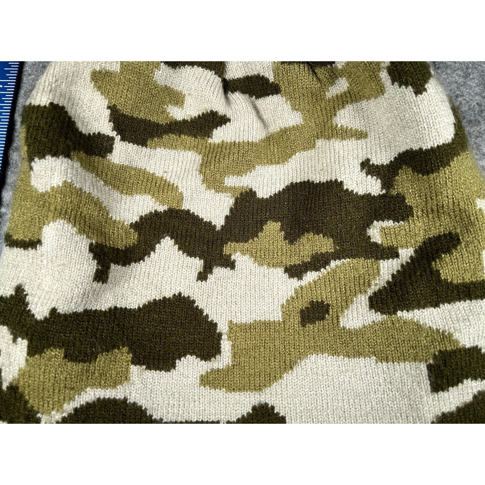 Vintage Camo Beanie Toque Adult One Size Gray Green White Lined Knit Acrylic Size ONE SIZE - 3 Thumbnail