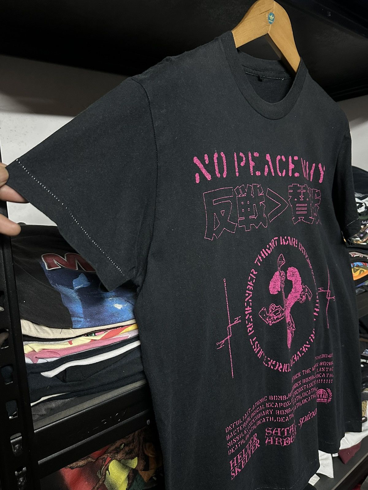 Band Tees Vintage 90s FUCK THE WORLD Helter Skelter Hardcore Faded Tee Size US XL / EU 56 / 4 - 8 Thumbnail