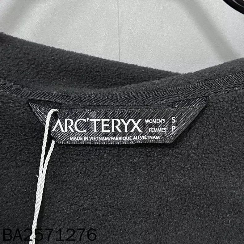 Arc'teryx Soft Shell Zipper Jacket by ARC'TERYX Size US S / EU 44-46 / 1 - 5 Thumbnail