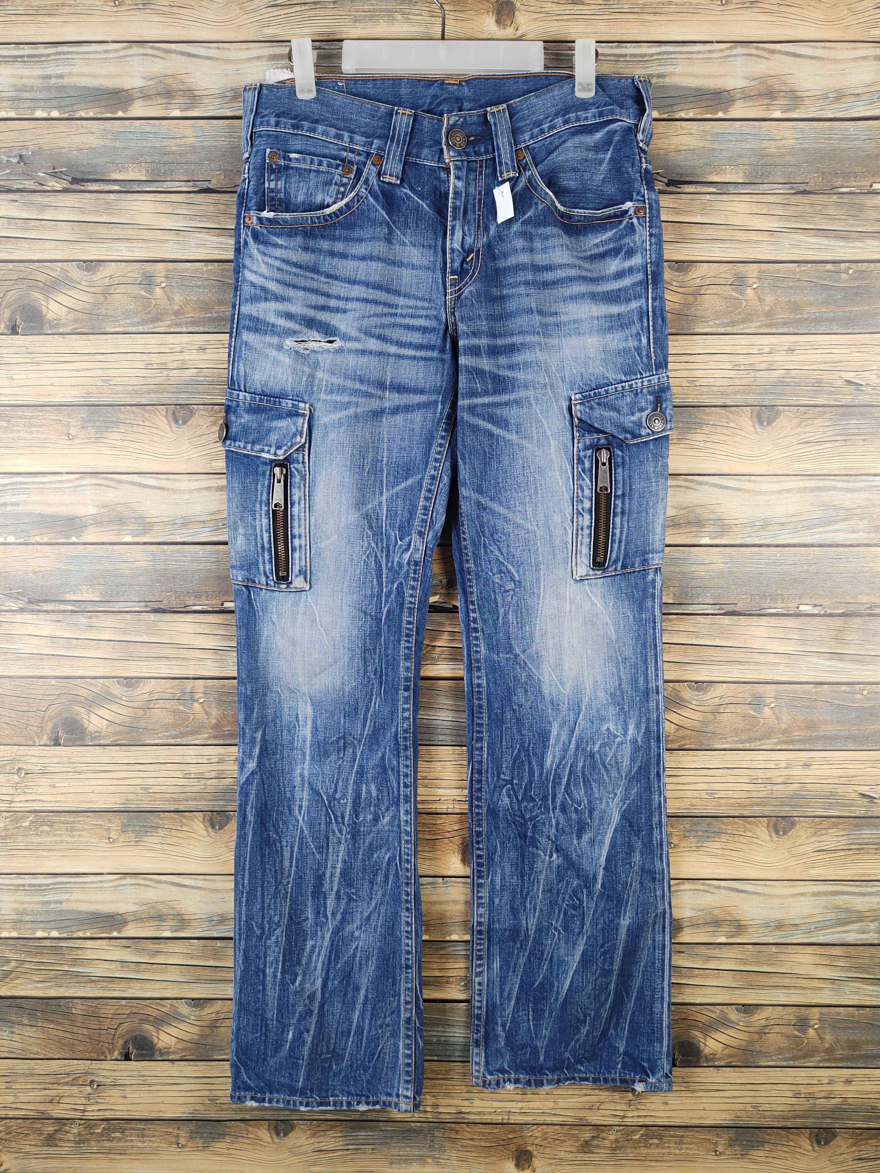 Levi's DL Levi's Blue Distressed Ripped Denim Jeans #1963 Size US 32 / EU 48 - 1 Thumbnail