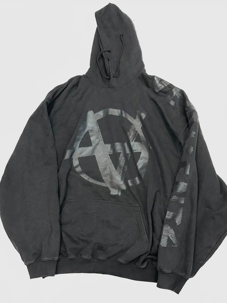 Vetements Vetements Logo anti-war hoodie Size US XS / EU 42 / 0 - 1 Thumbnail