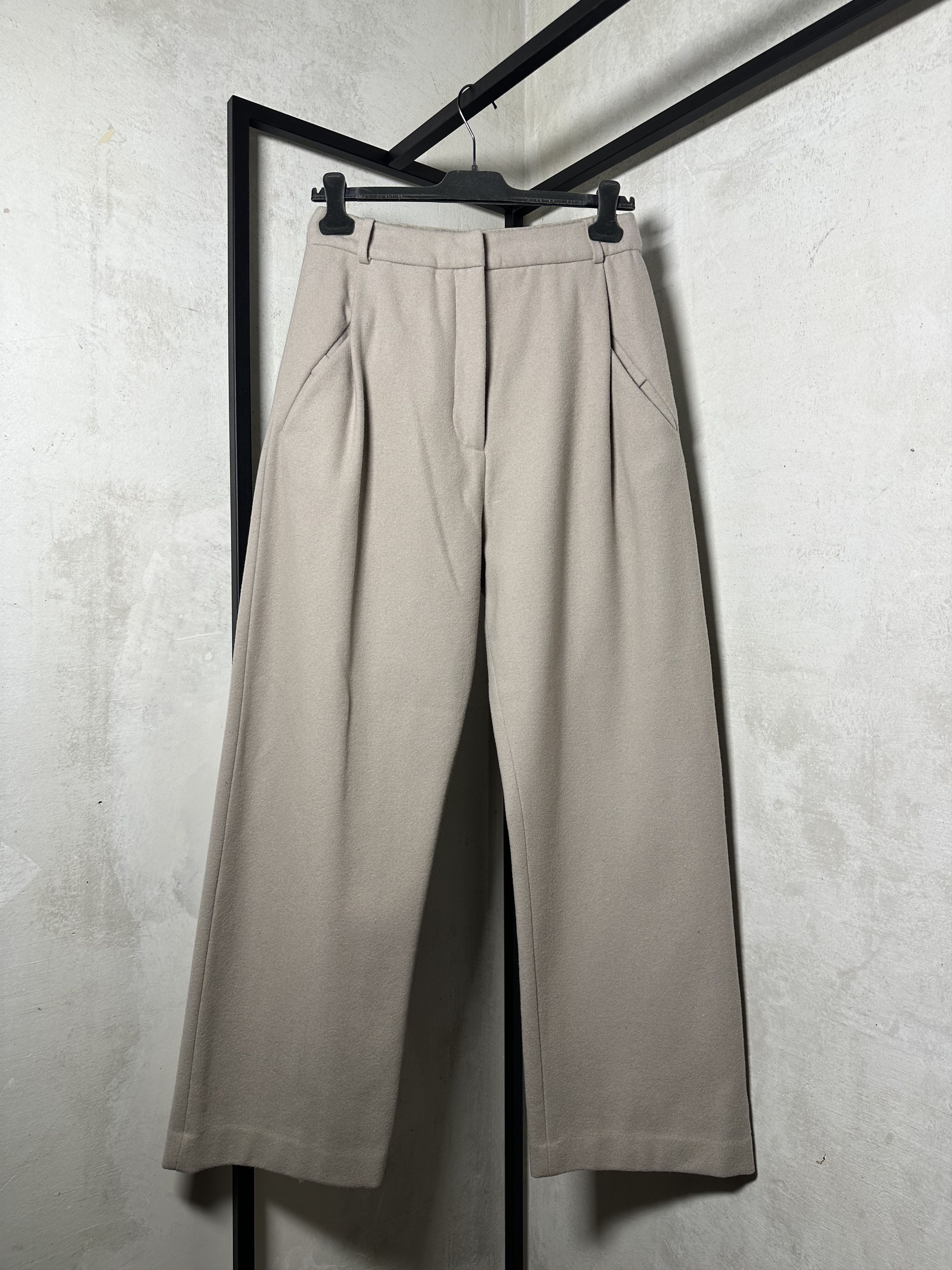 Acne Studios Acne Studios FW11 Macau Wool Pants Size 25" / US 0 / IT 36 - 2 Thumbnail