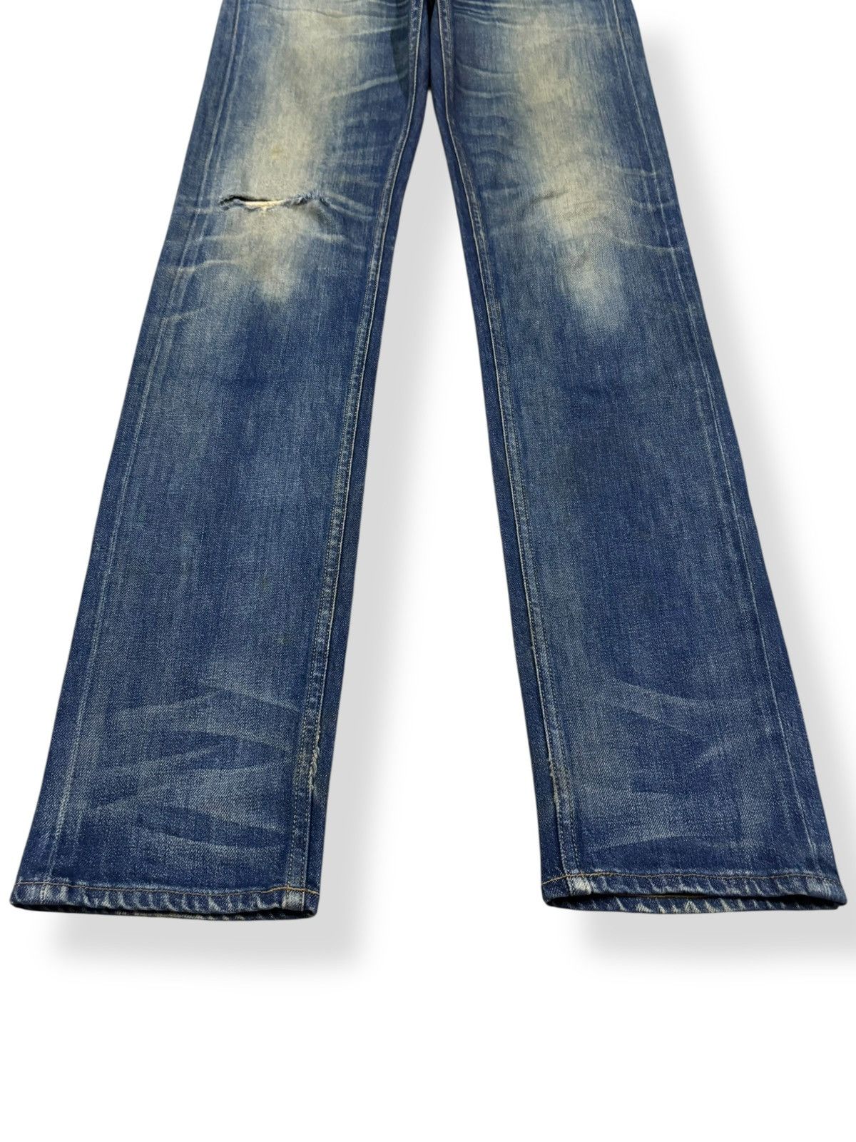 Levi's Levis Made & Crafted TackSlim Distressed Jeans Made in italy Size US 29 - 7 Thumbnail