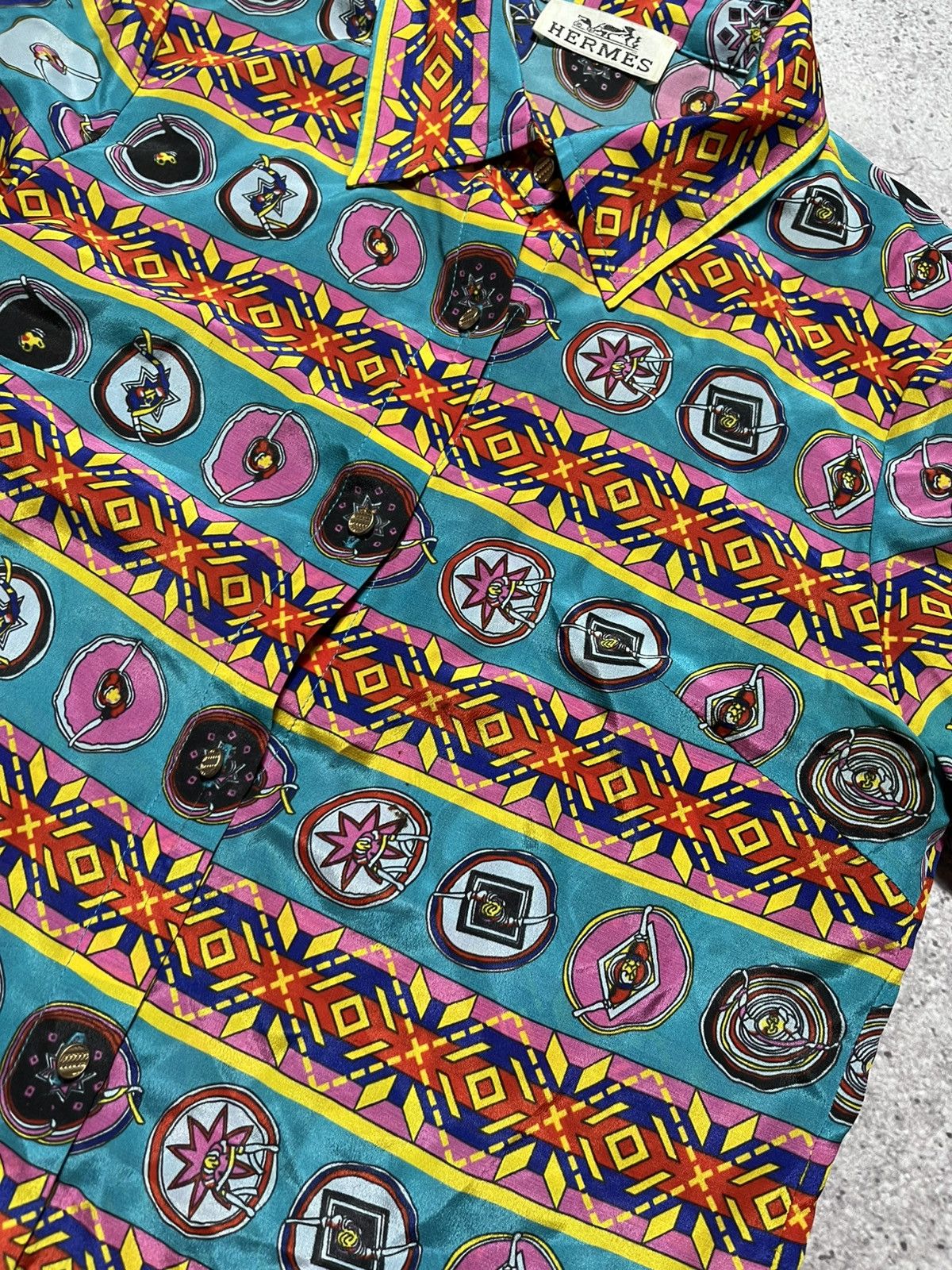 Hermes Vintage HERMES Blouse Full print Rare Silk Size M / US 6-8 / IT 42-44 - 4 Thumbnail