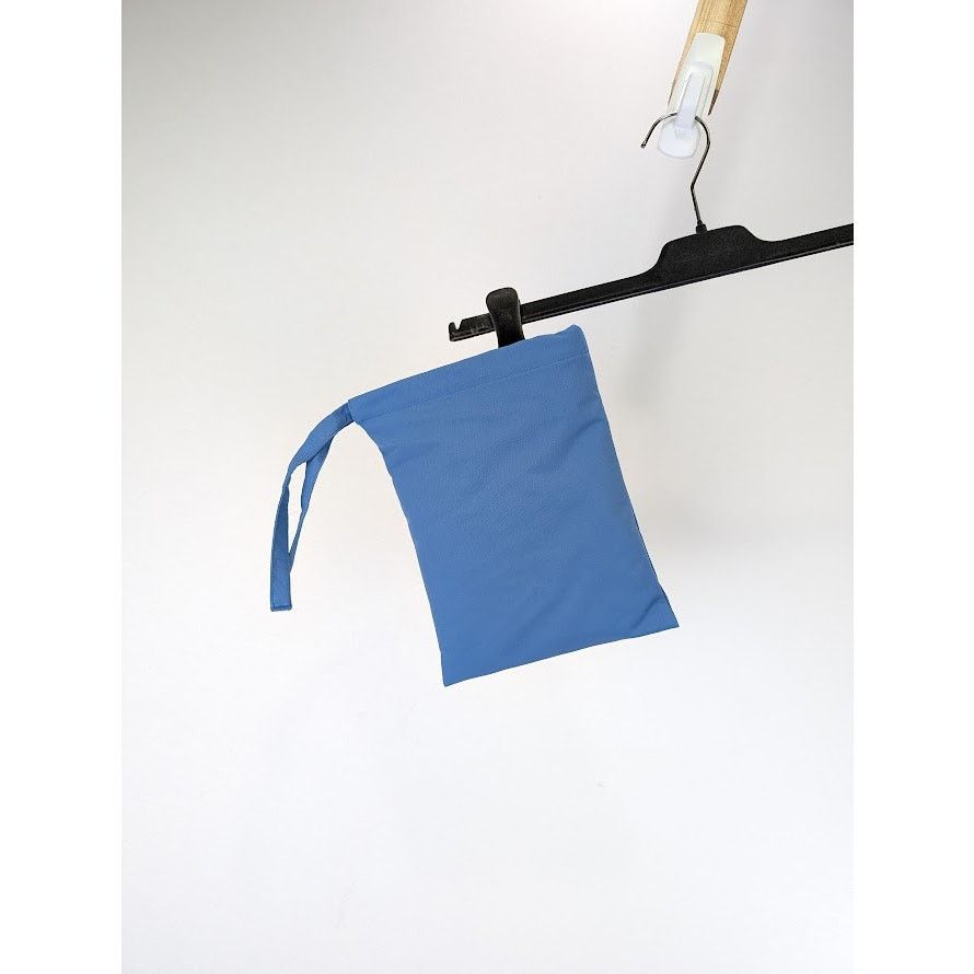 Bottega Veneta o1rshd1 Long Leg Nylon Swim Shorts in Surf Blue Size US 32 / EU 48 - 21 Thumbnail