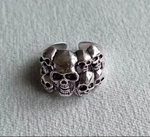 Jewelry × Vintage Multiple Skull Ring Size ONE SIZE - 2 Thumbnail