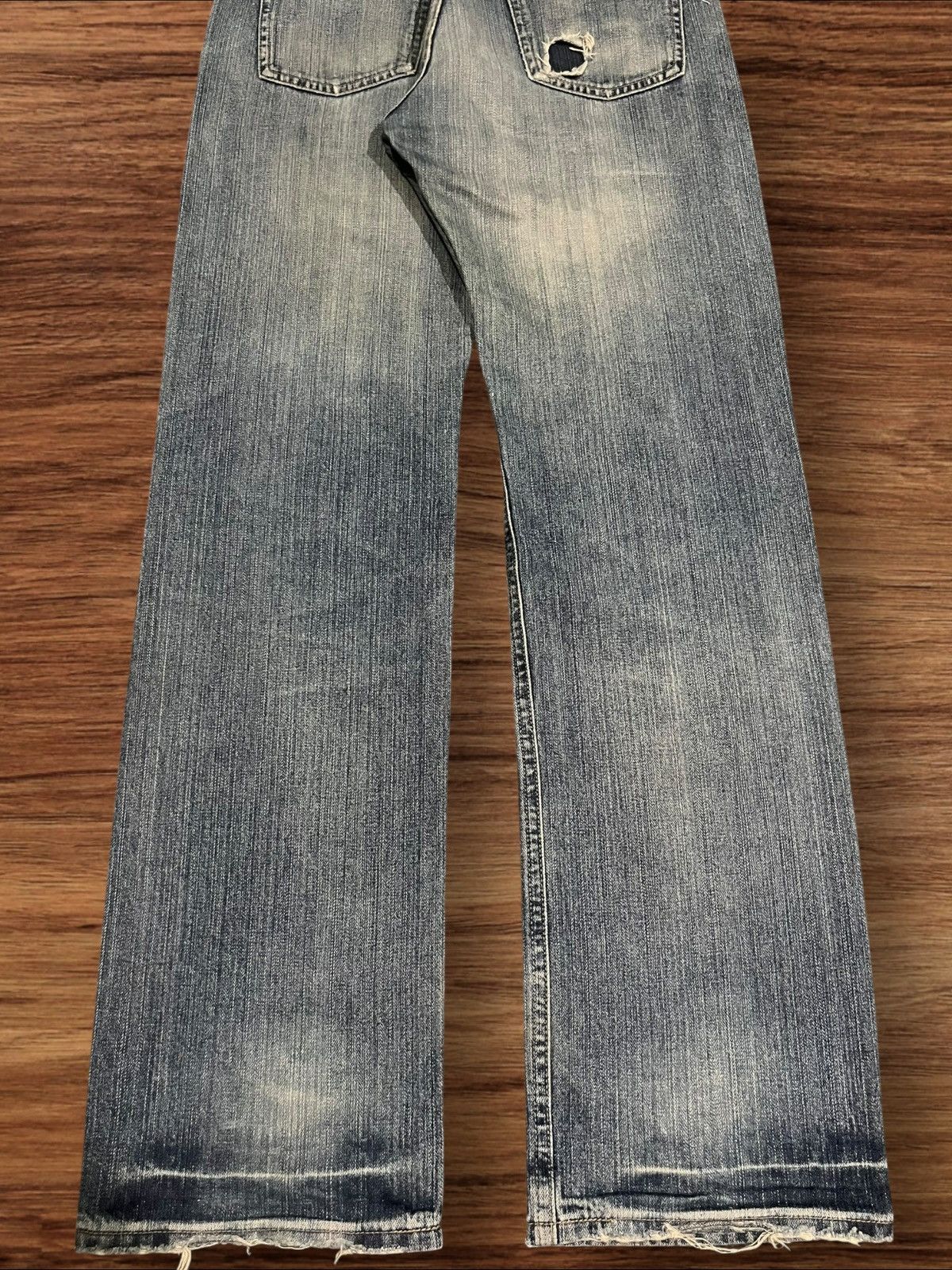 Japanese Brand × Uniqlo ⚡️Trashed⚡️Japanese Brand Uniqlo Broken Denim Blue Wash Jeans Size US 32 / EU 48 - 11 Thumbnail