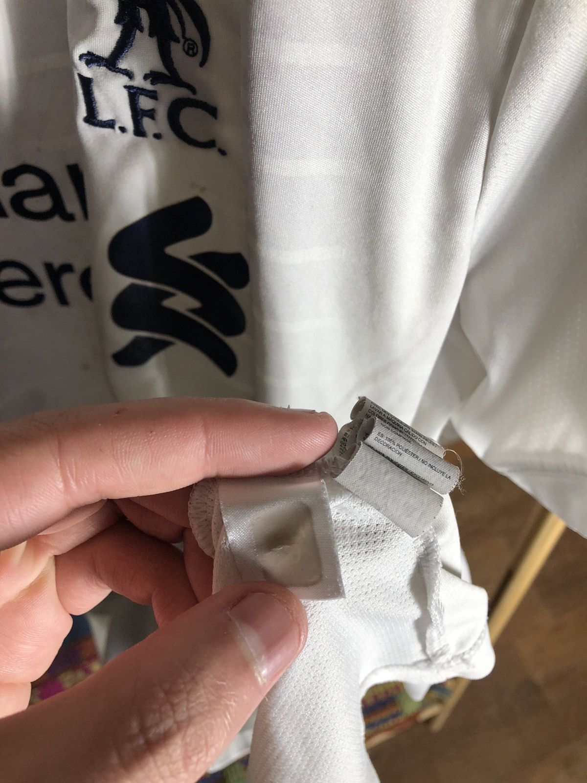 Vintage VERY RARE NEW BALANCE FC LIVERPOOL ENGLAND SOCCER JERSEY Y2K Size US XL / EU 56 / 4 - 9 Thumbnail