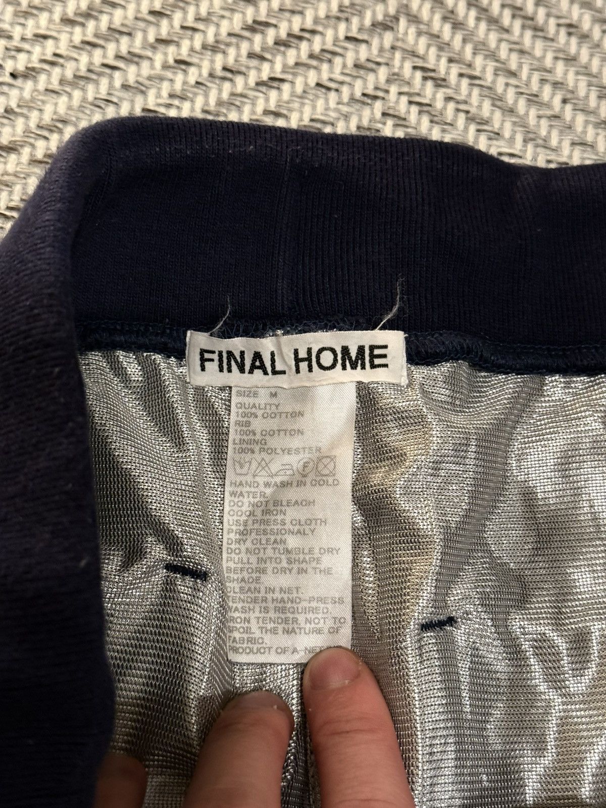 Final Home Final home survival jogging pants sweat pants multi pockets Size US 32 / EU 48 - 8 Thumbnail