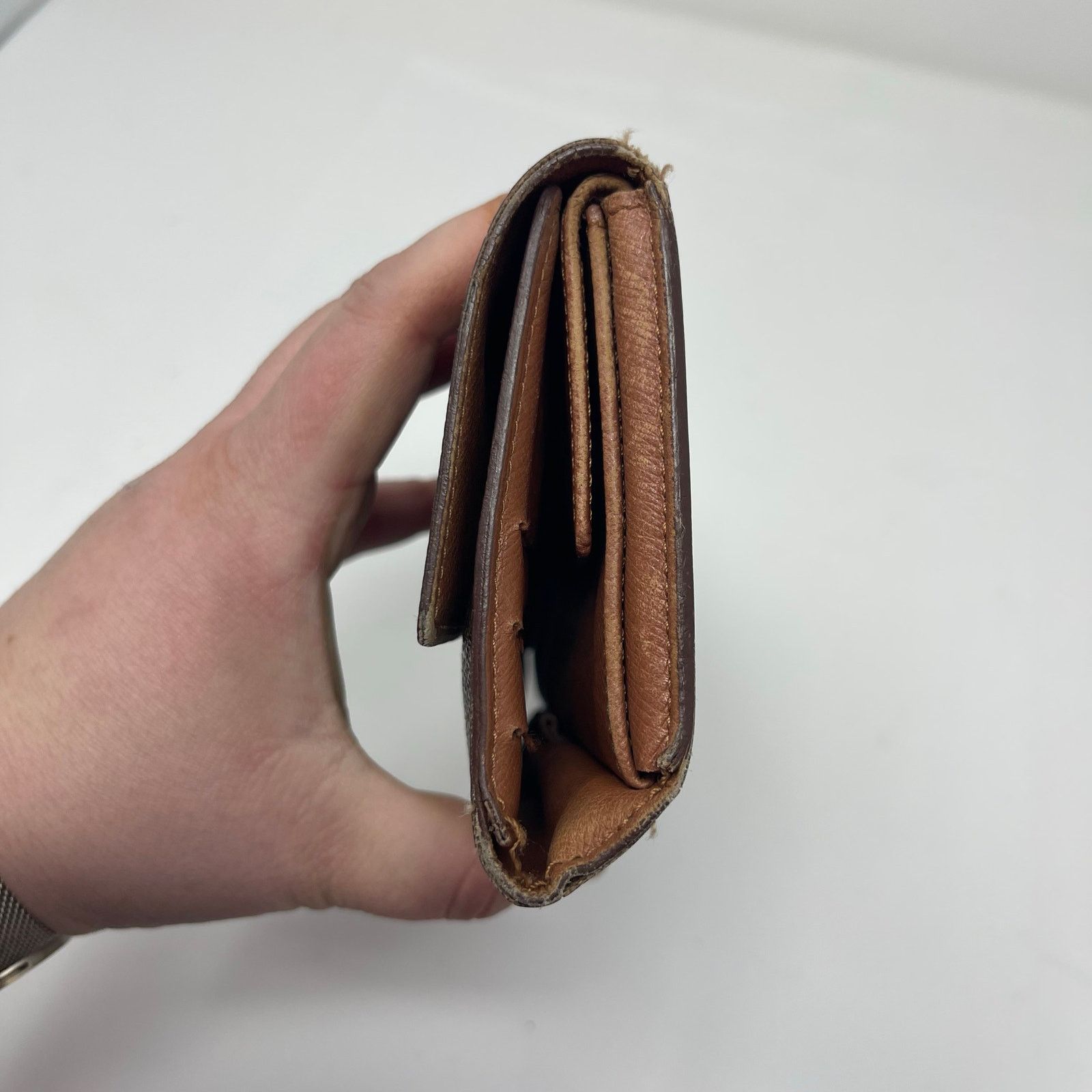 Louis Vuitton Vintage Louis Vuitton Monogram TriFold Sarah Wallet Size ONE SIZE - 2 Thumbnail