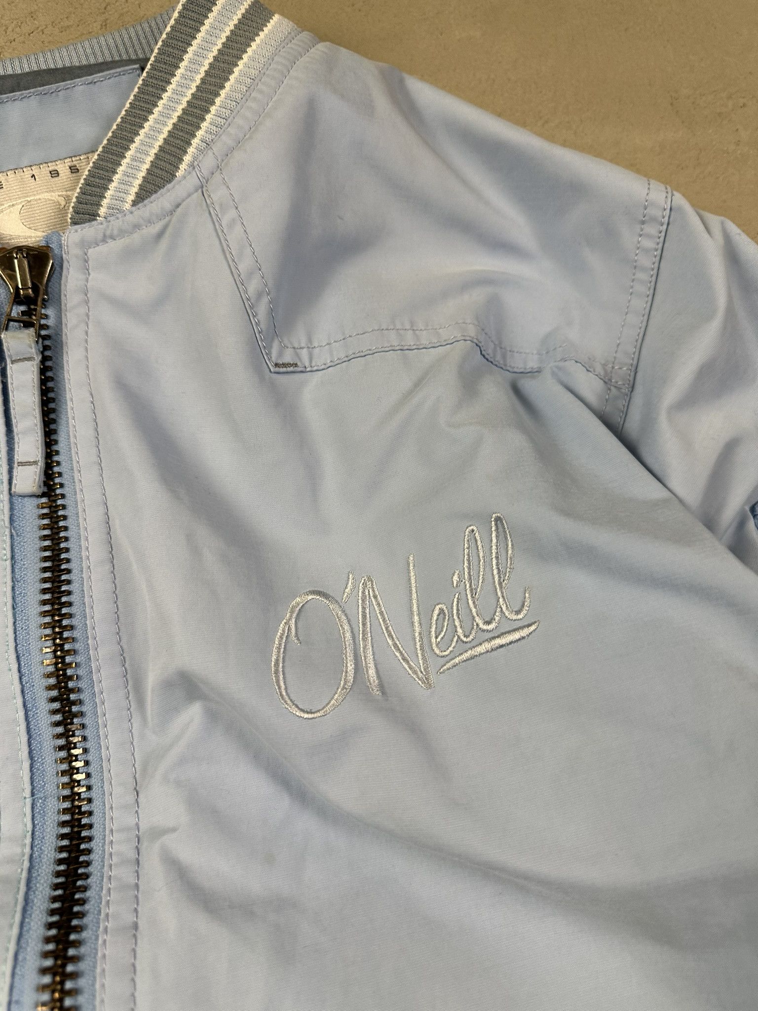 O'Neill Vintage Y2k MA1 O'neill Boxy Bomber Jacket Surf Military Size US L / EU 52-54 / 3 - 8 Thumbnail