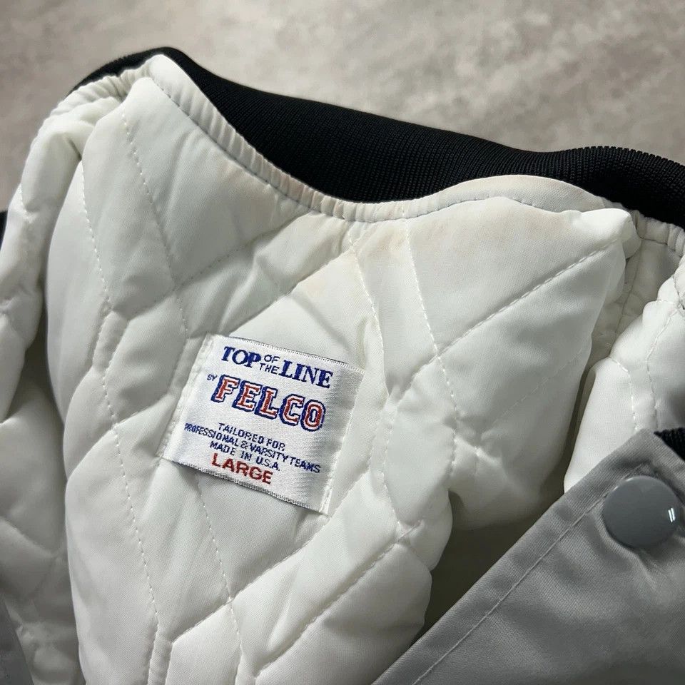MLB × Vintage PITTSBURGH PIRATES FELCO SATIN BOMBER JACKET SILVER Size US L / EU 52-54 / 3 - 6 Thumbnail