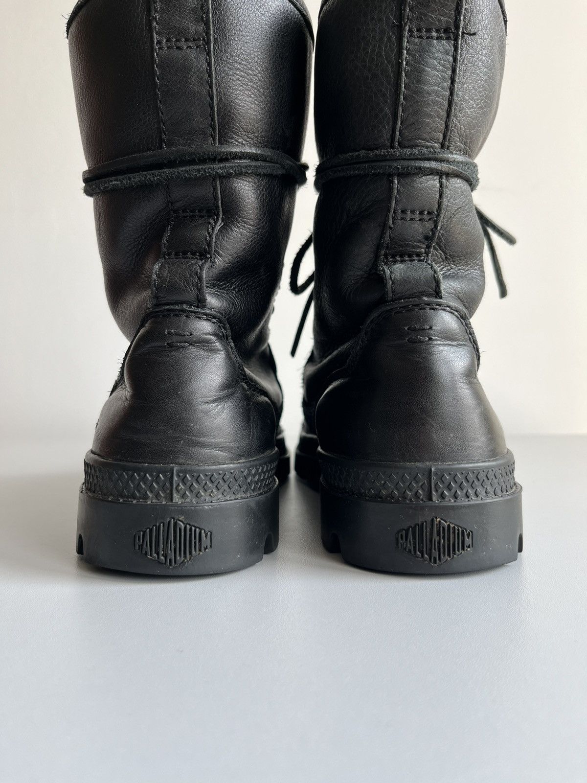 Neil Barrett Neil Barrett x Palladium AW11 shearling leather combat boots Size US 8 / EU 41 - 9 Thumbnail