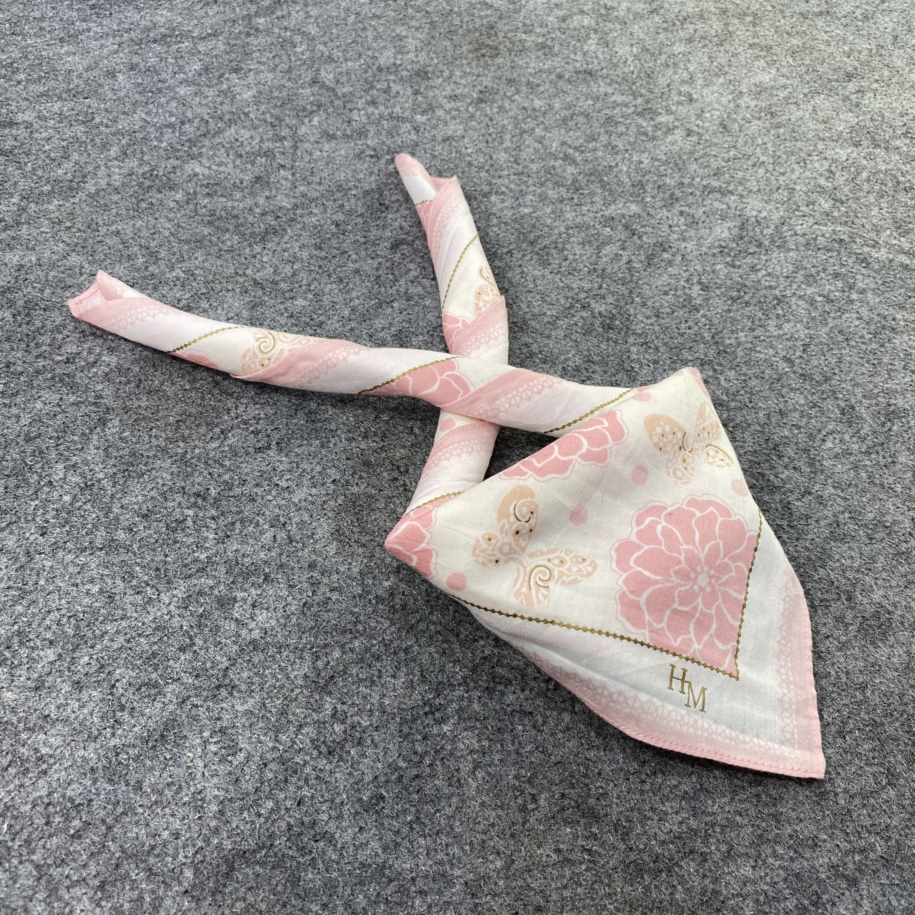 Hanae Mori Hanae Mori Handkerchief Neckerchief Bandana-B1839 Size ONE SIZE - 1 Thumbnail