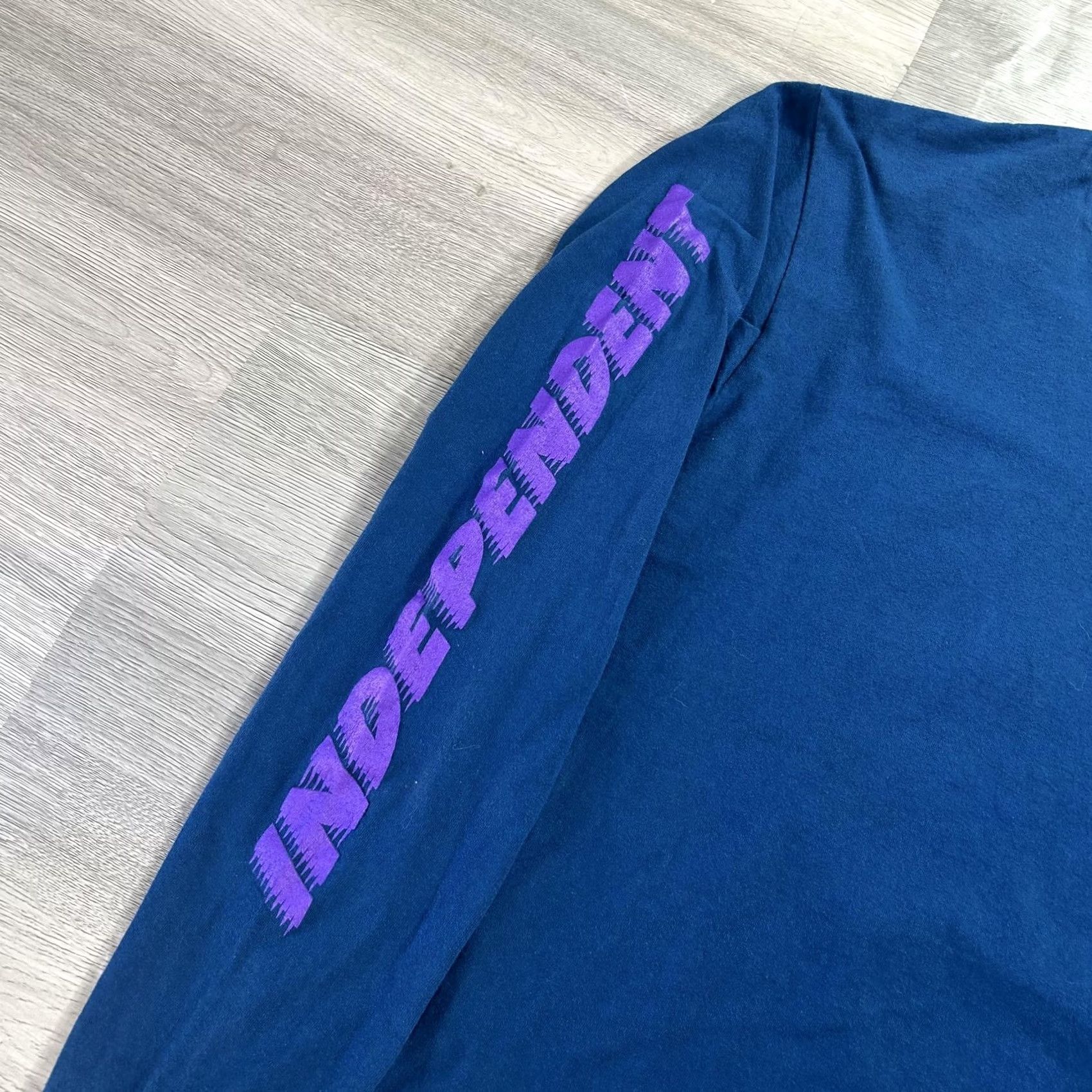 Vintage VINTAGE Independent Shirt Mens M Blue Long Sleeve Built To Grind Skate Tee Size US M / EU 48-50 / 2 - 5 Thumbnail
