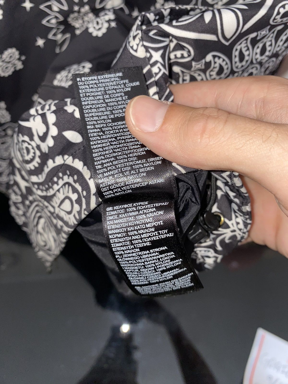 Supreme × The North Face The North Face x Supreme Black Bandana Mountain Jacket Size US L / EU 52-54 / 3 - 13 Thumbnail