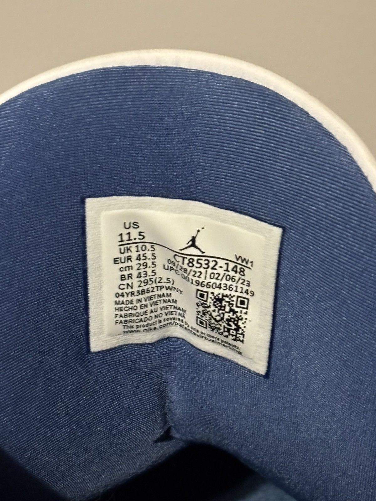 Designer × Nike jordan 3 wizard Size US 11.5 / EU 44-45 - 2 Thumbnail