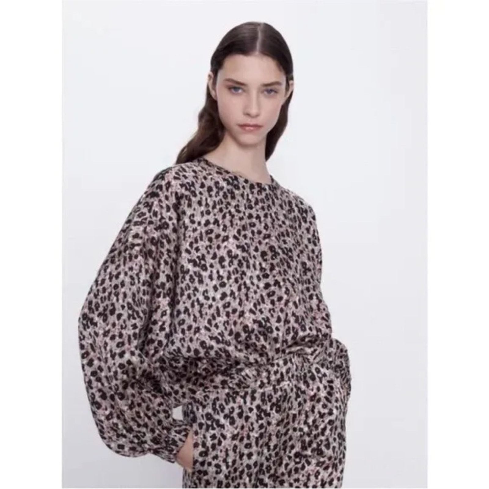 Zara Zara Leopard Print Blouson Sleeve Sateen Shirt, EUC, Small Size S / US 4 / IT 40 - 1 Thumbnail