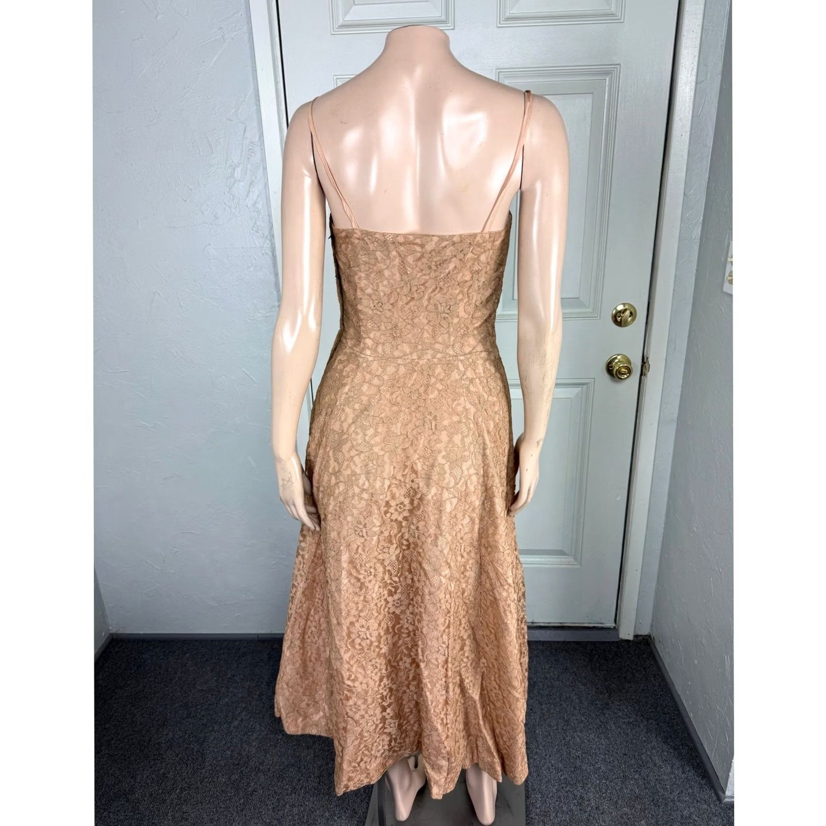 Vintage VINTAGE 50s Dress Floral Cotton Acetate Lace Ball Gown Party Midi Beige XS Women Sleeveless Z i p TO DF? Size XS / US 0-2 / IT 36-38 - 5 Thumbnail