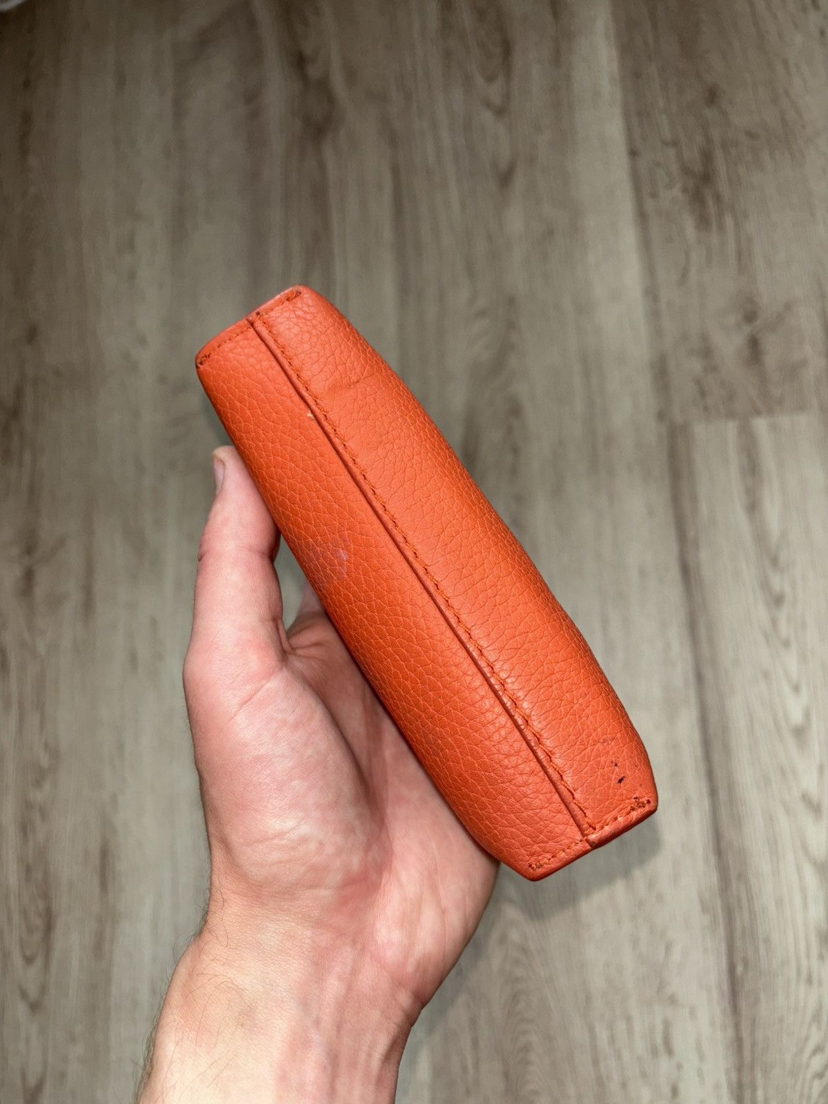 Burberry Burberry Orange Grain Leather Cosmetic Pouch – ROSCROM215CR Size ONE SIZE - 22 Thumbnail