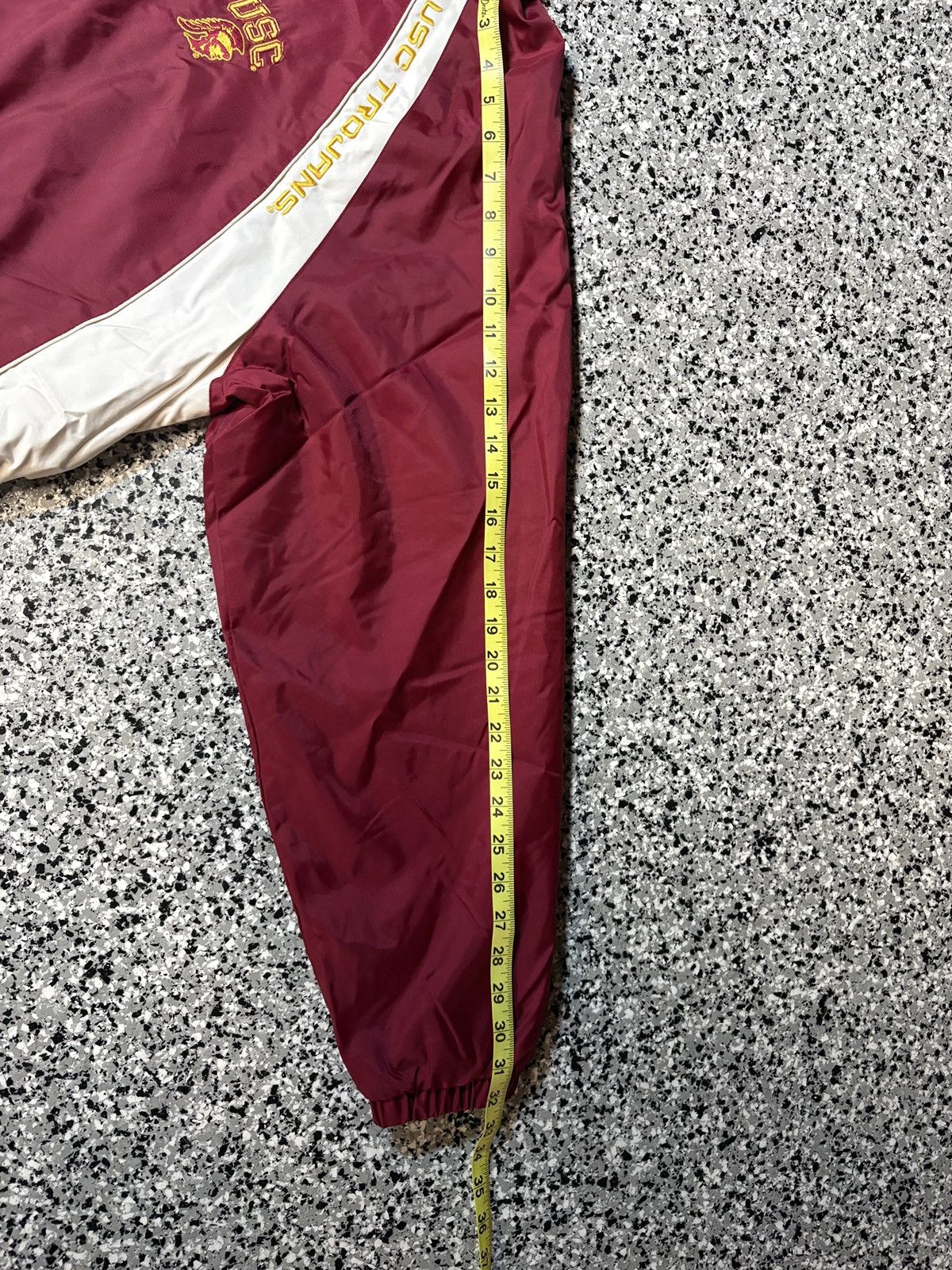NCAA Vintage 1990s Red Oak USC Windbreaker Size XL 0555 Size US XL / EU 56 / 4 - 5 Thumbnail