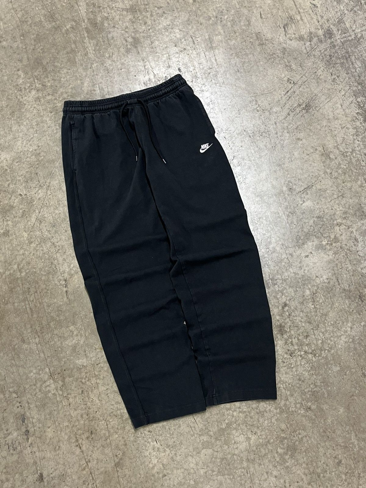 Nike × Vintage Nike baggy fit sweatpants wide leg streetwear hype sporty Size US 30 / EU 46 - 1 Thumbnail