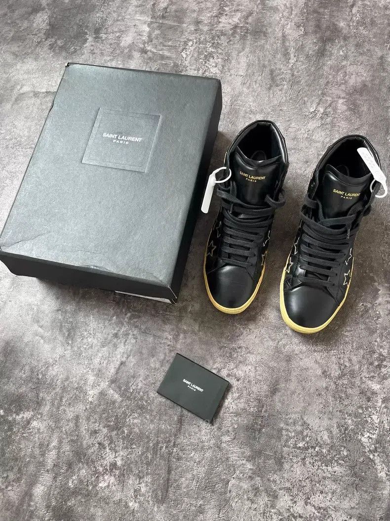 Saint Laurent Paris Saint Laurent Paris Black Warrior Star High Top Sneakers Size US 9 / EU 42 - 1 Thumbnail
