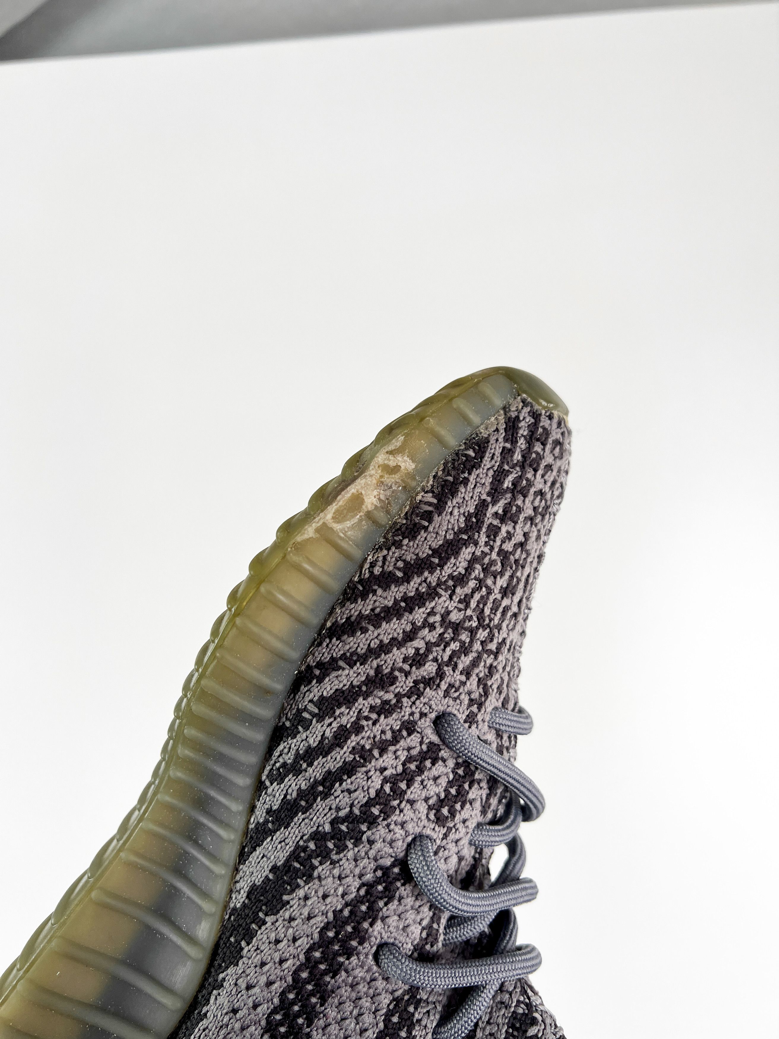 Adidas × Kanye West Adidas Yeezy Boost 350 V2 Beluga 2.0 W Size US 7.5 / IT 37.5 - 7 Thumbnail
