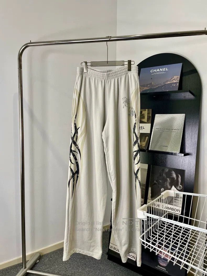 Balenciaga Balenciaga size M Printed Pattern Elastic Waist Loose Casu Size US 27 - 1 Thumbnail