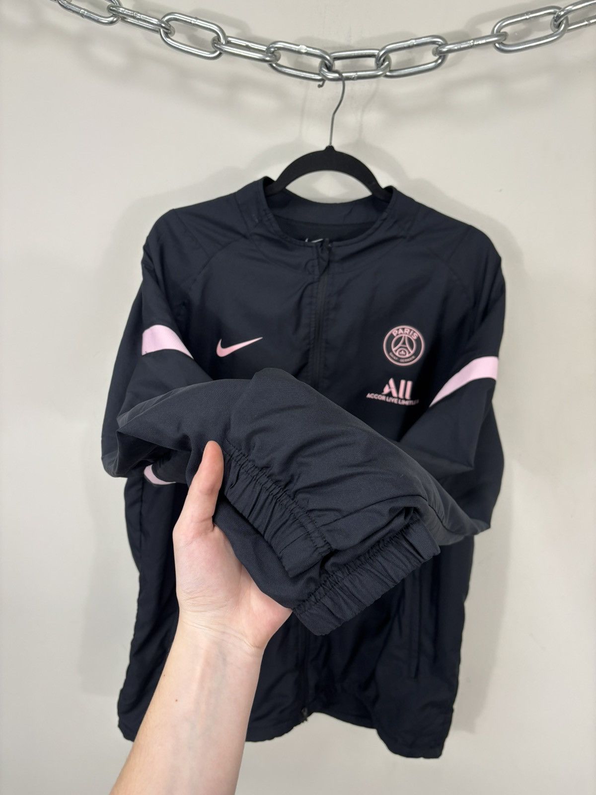 Nike Nike Paris Saint-Germain PSG 2021/22 Soccer Track Jacket Size US XL / EU 56 / 4 - 9 Thumbnail