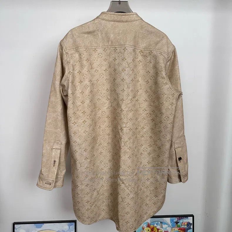 Louis Vuitton Louis Vuitton 25 New Denim Jacket with Full Print on the B Size XS / US 0-2 / IT 36-38 - 2 Thumbnail