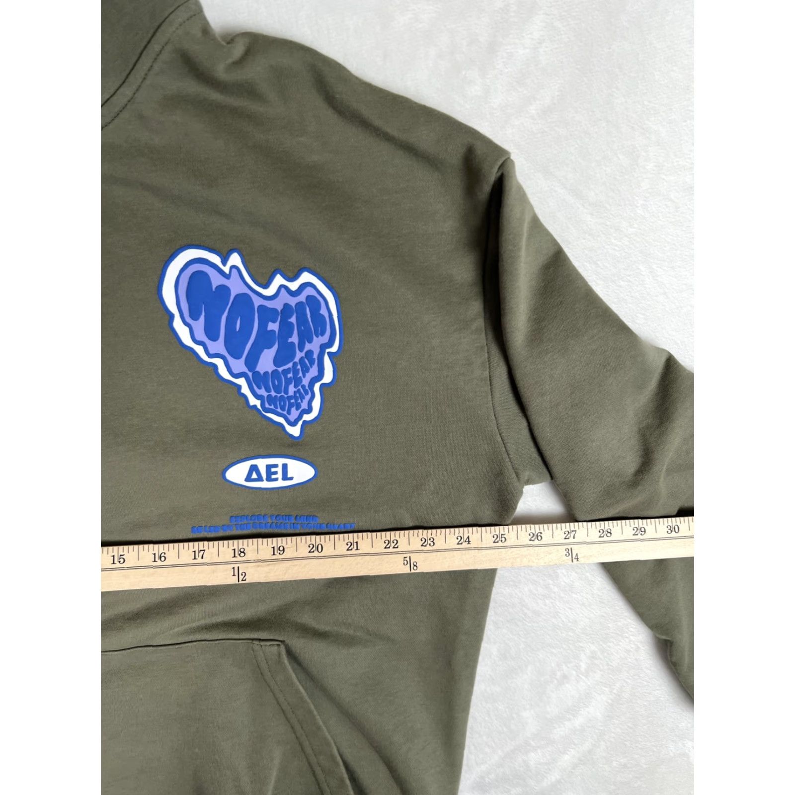 Vintage Aelfric Eden Hoodie Mens Large Green MOFEAR Heart Graphic Pullover Sweatshirt Size US L / EU 52-54 / 3 - 7 Thumbnail