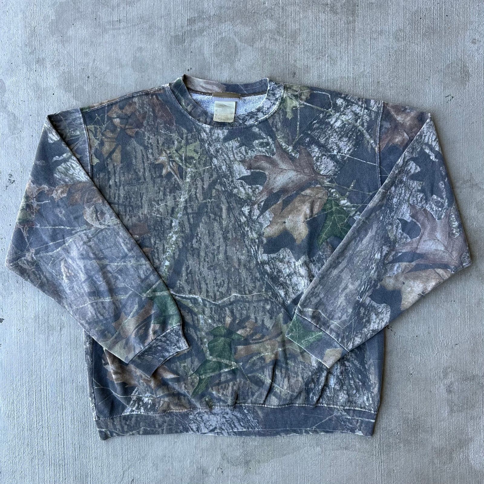 Vintage Y2K realtree camo essential long sleeve sweatshirt