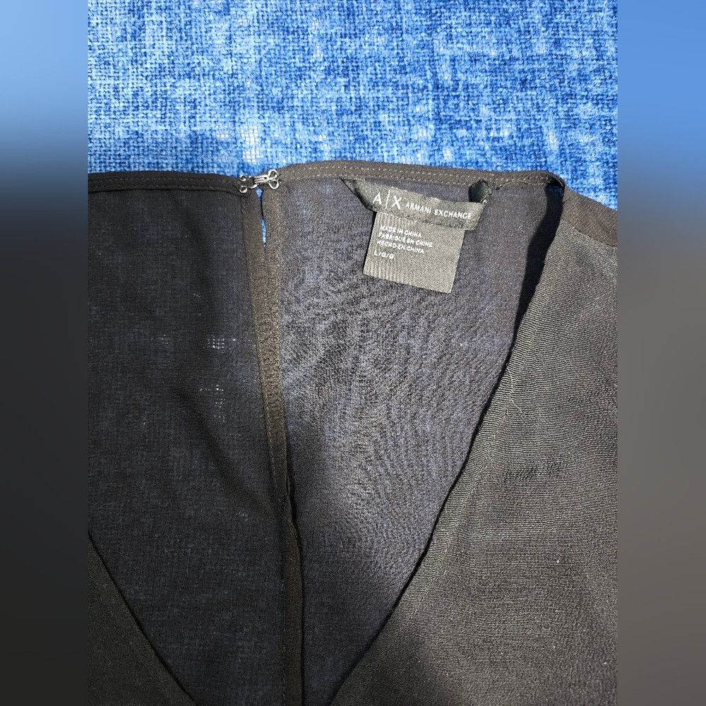 Armani Exchange Armani Exchange 7/8 Sleeve See Thru Back V Neck Blouse Larg Size L / US 10 / IT 46 - 7 Thumbnail