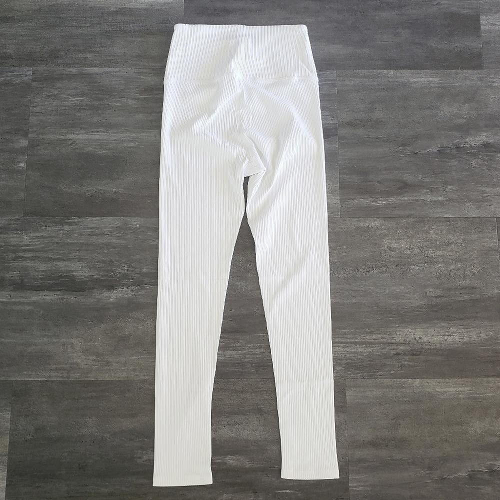 Carbon White Ribbed Carbon38 Athletic Legging Size 28" / US 6 / IT 42 - 2 Thumbnail