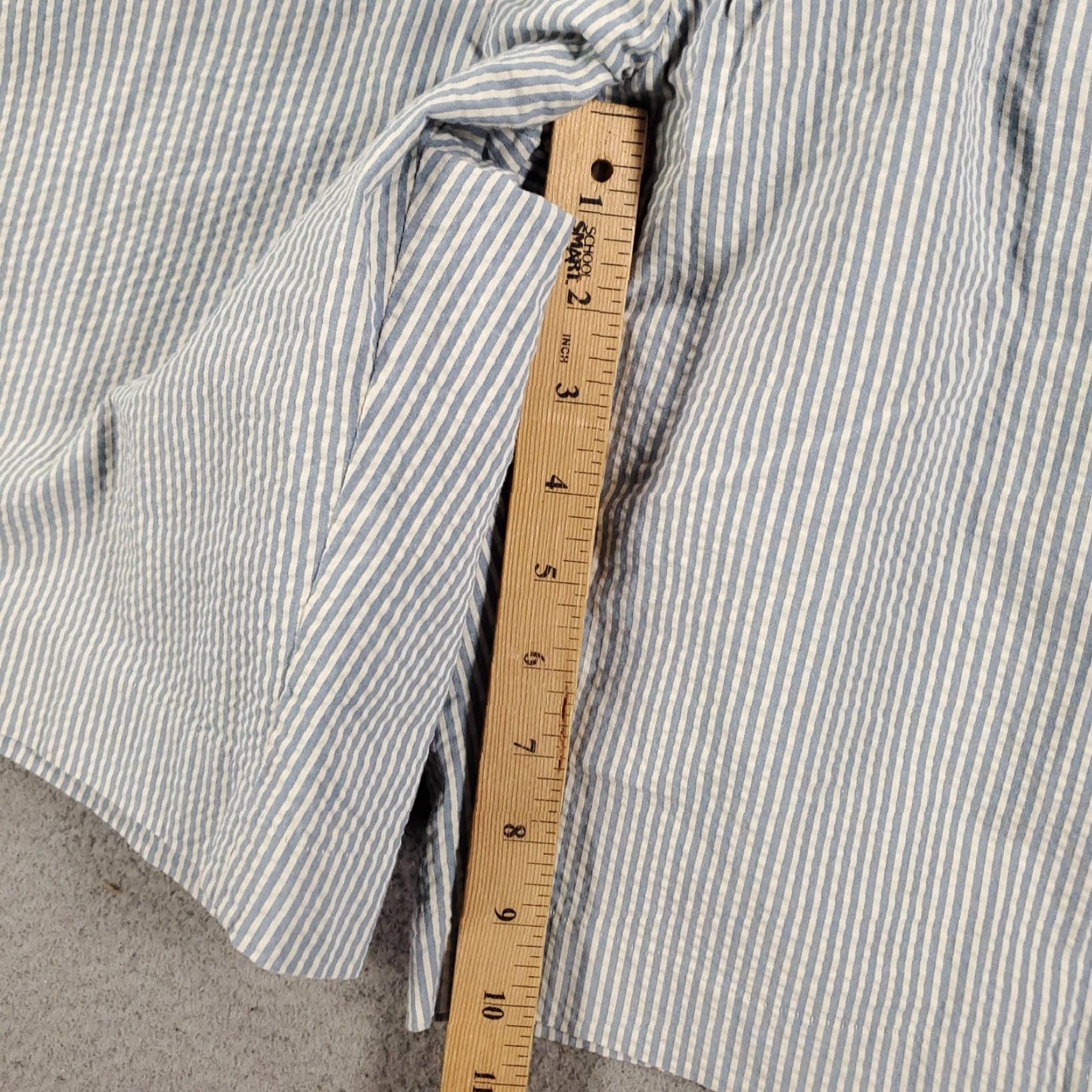 Polo Ralph Lauren VINTAGE Polo Ralph Lauren Seersucker Shorts Mens 40 Blue White Striped Textured Polo Ralph Lauren Shorts Mens 40 Blue White Striped Textured Size US L / EU 52-54 / 3 - 4 Thumbnail
