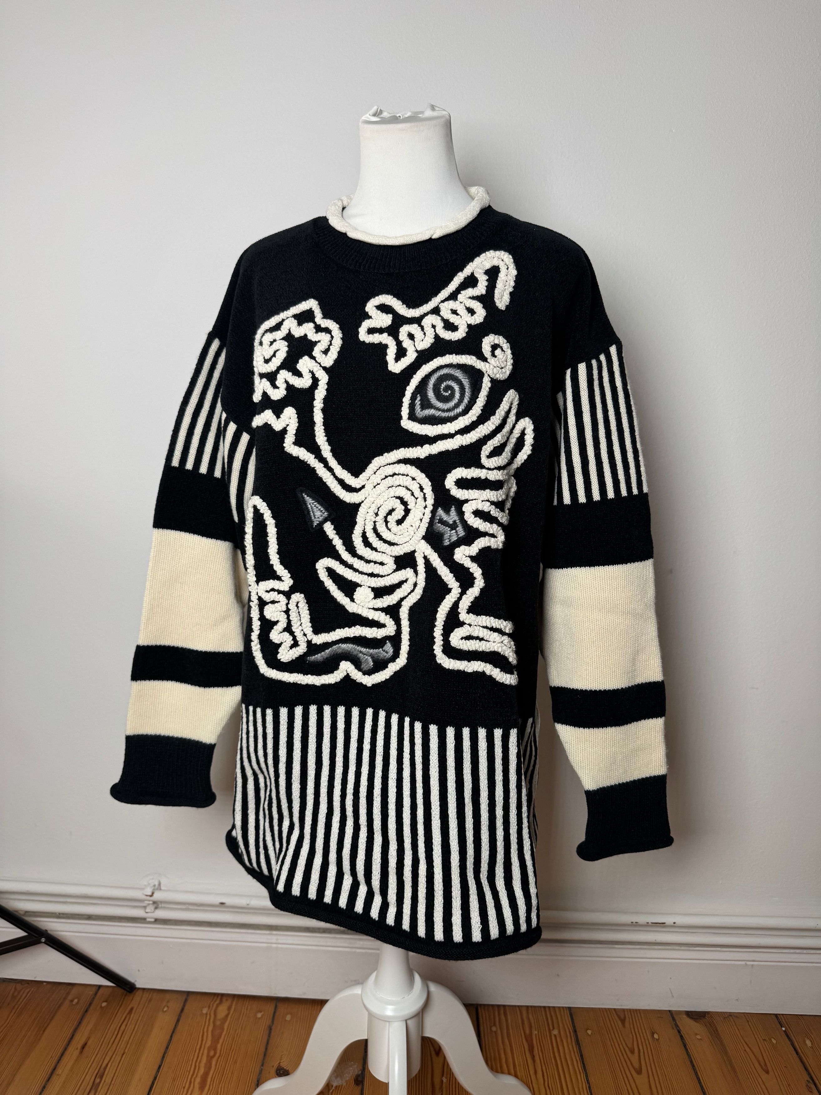 Kansai Yamamoto Vintage Unisex Crewneck Sweater M/L Size M / US 6-8 / IT 42-44 - 1 Thumbnail