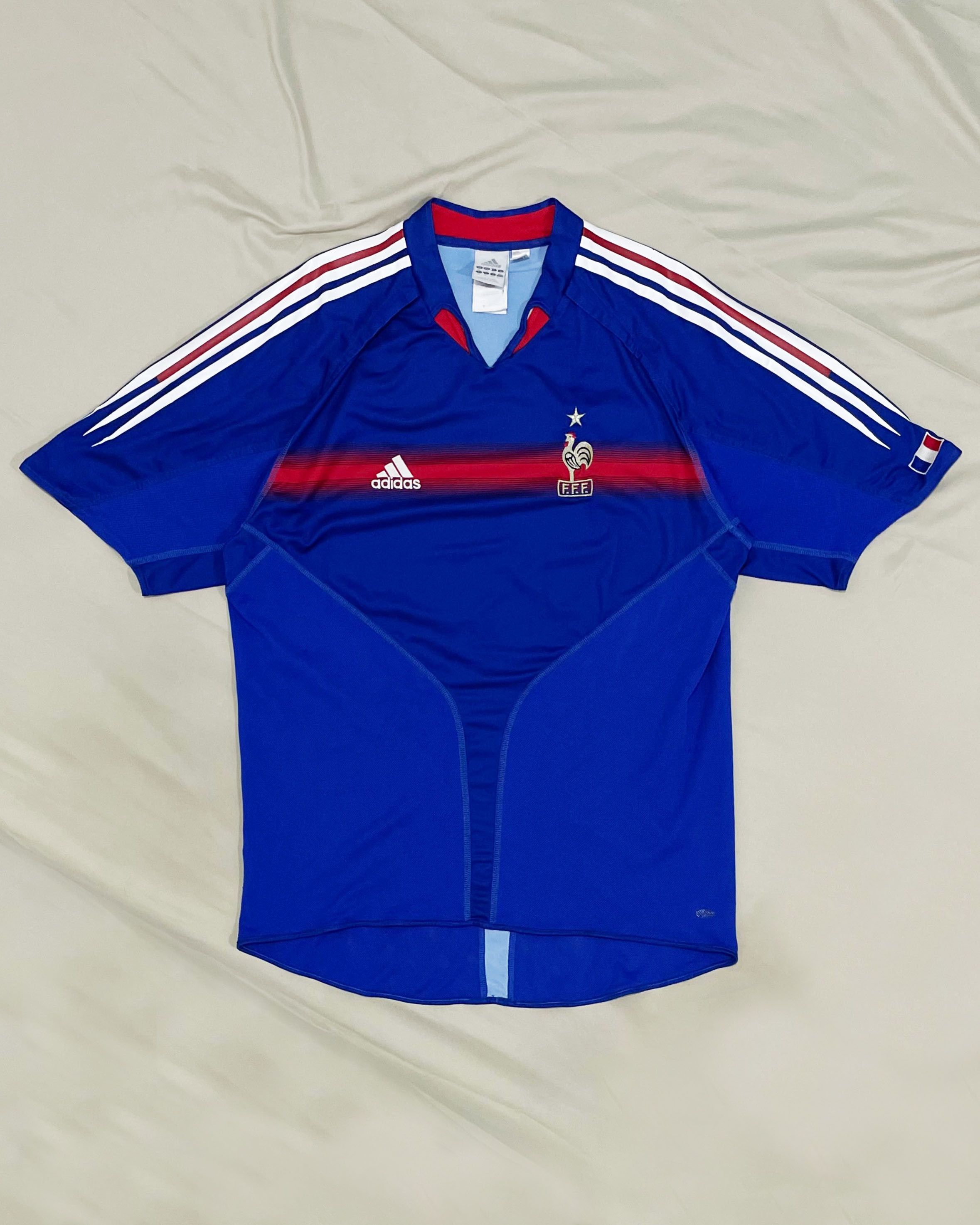 Adidas France Home Kit 2004 Size US XL / EU 56 / 4 - 1 Thumbnail