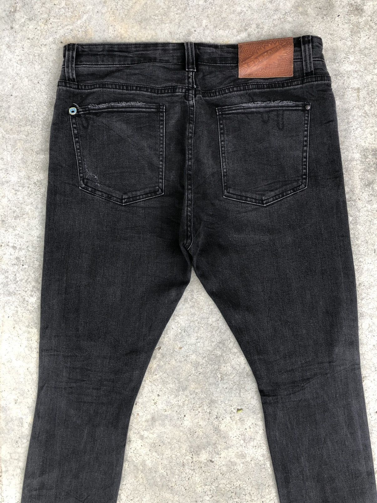 Icecream Icecream Running Dog Logo Distressed Jeans Size US 34 / EU 50 - 8 Thumbnail