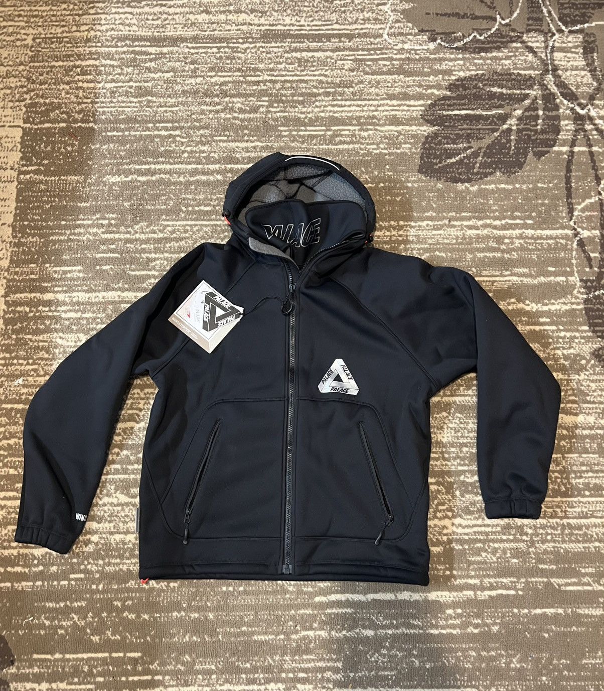 Palace gore windstopper best sale