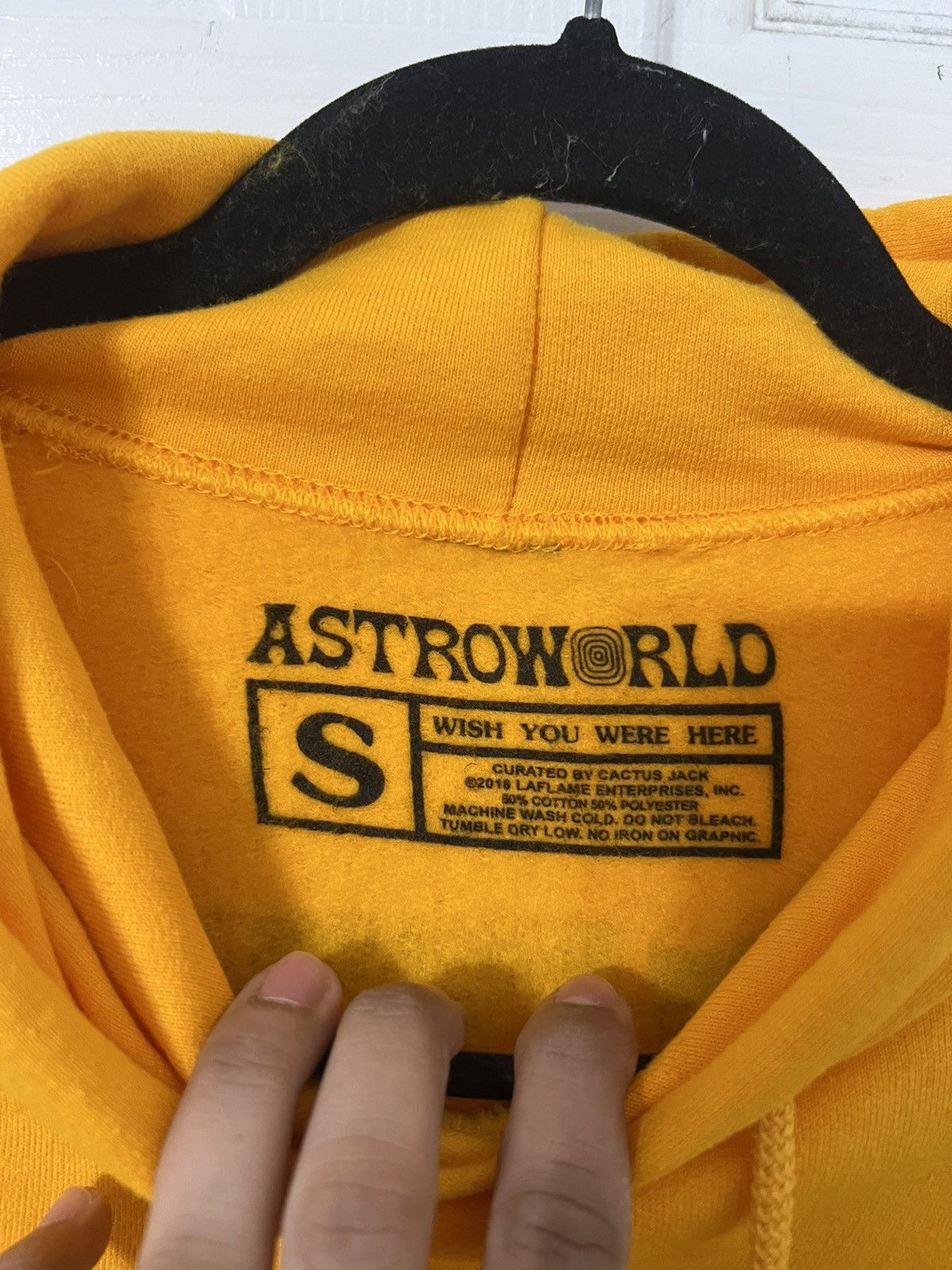 Travis Scott Travis scott astroworld los angeles merch hoodie yellow Size US S / EU 44-46 / 1 - 3 Thumbnail