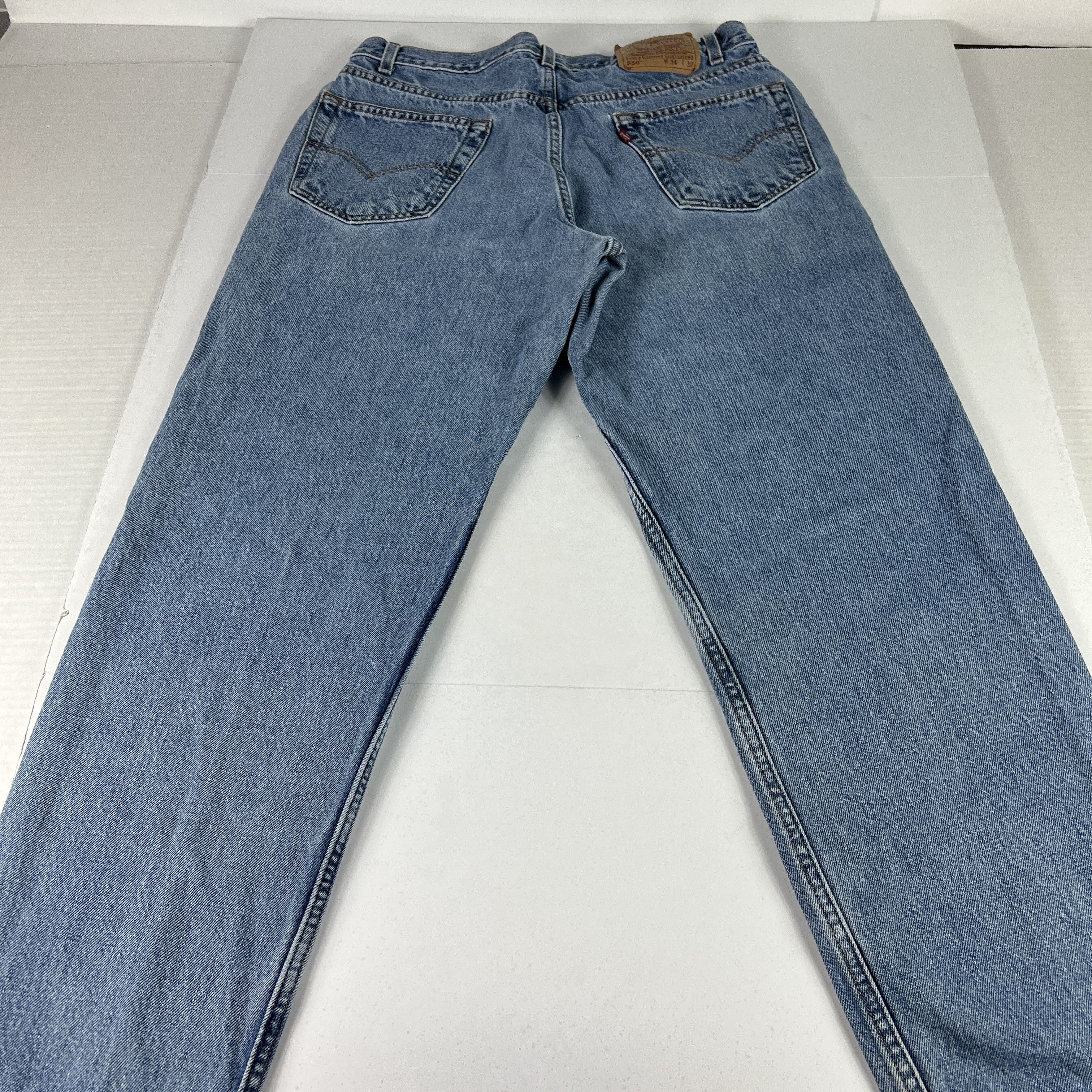 Levi's × Vintage Y2K Levi's Jeans 550 Relaxed Blue Faded Cotton Denim Size US 33 - 12 Thumbnail